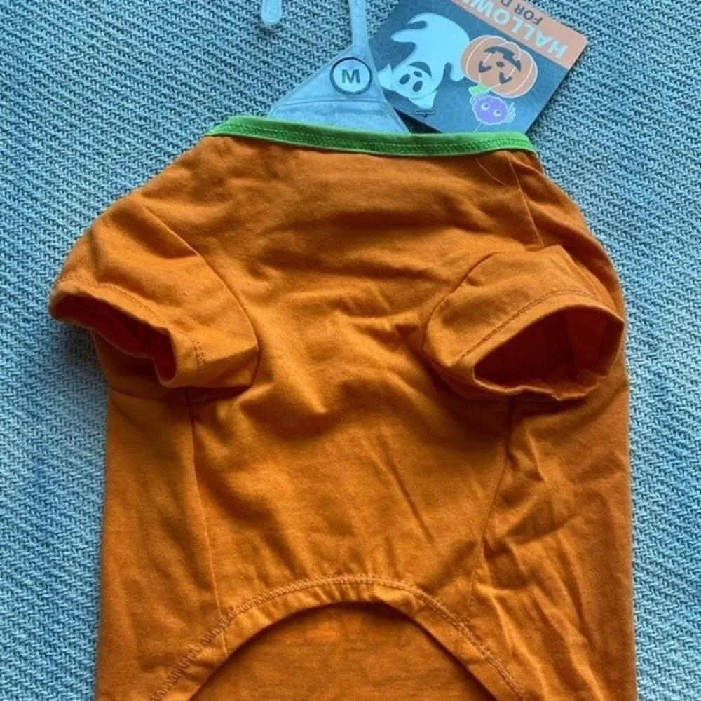 Dog Halloween Costume Shirt Size Medium NWT All the Ghouls Love Me Pet Gift